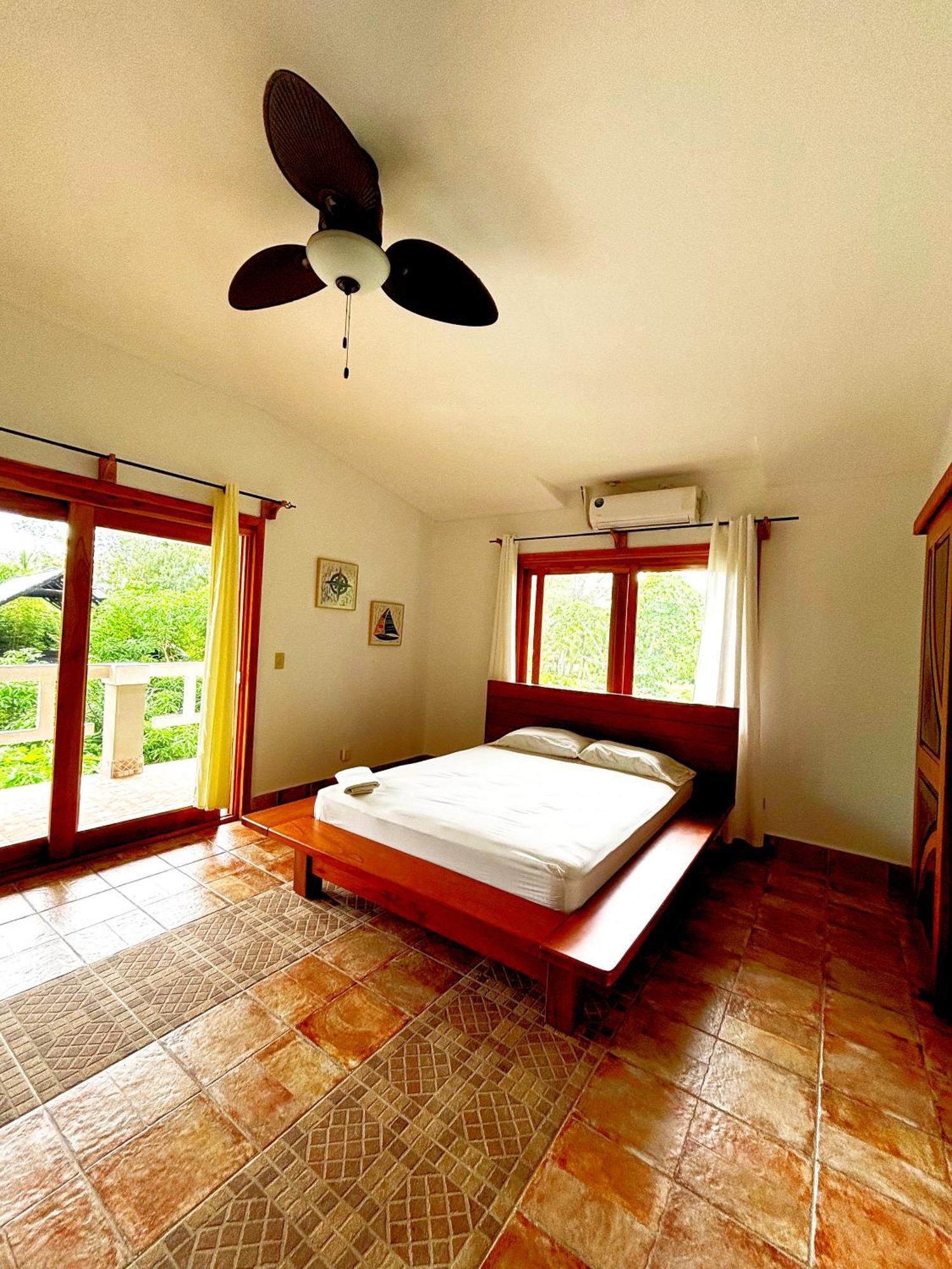 Royal Palm Retreat Apartment Cabrera Luaran gambar